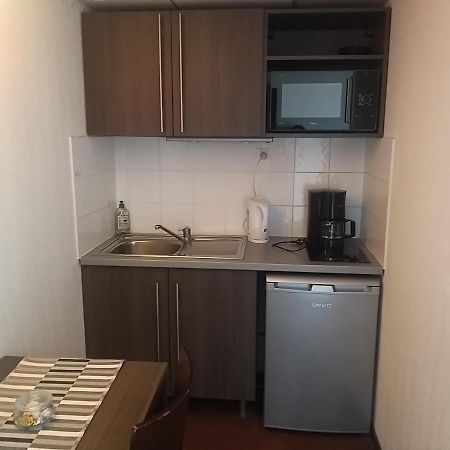 Studio Privatif Dans Hotel Residence Nimes Gare Luaran gambar