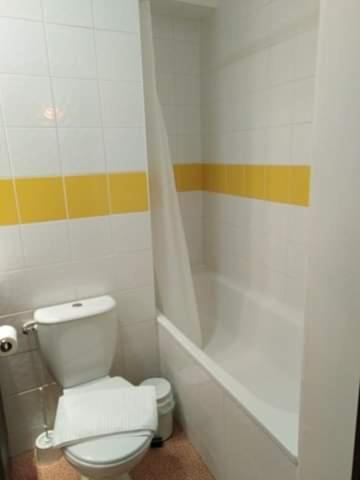 Studio Privatif Dans Hotel Residence Nimes Gare Luaran gambar